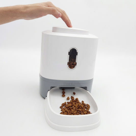 Dispensador de Alimento con Botón